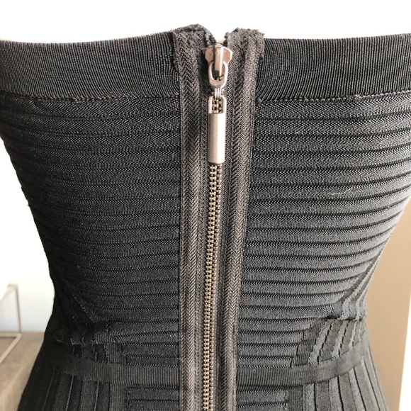 Bebe Dress - Picture 4 of 5